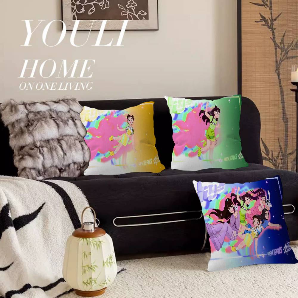 Home Textiles Group - Housse de coussin décorative N-NewJeans Groupe