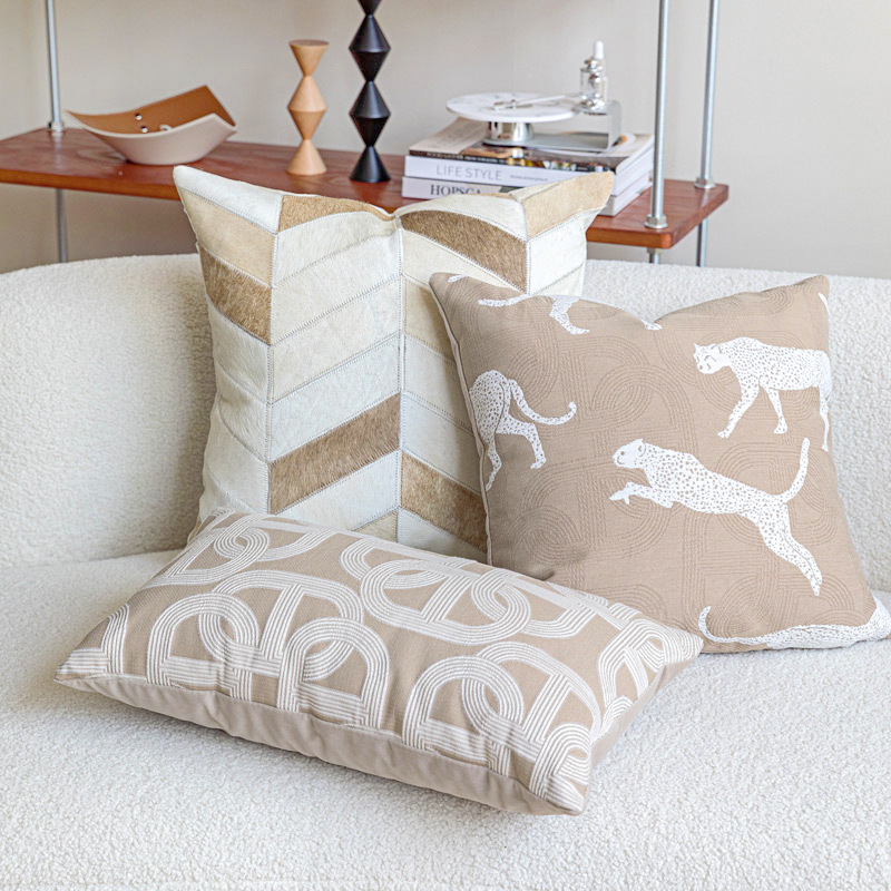 Housse de coussin de luxe Desi - Pillow Cover 20X20 avis et prix