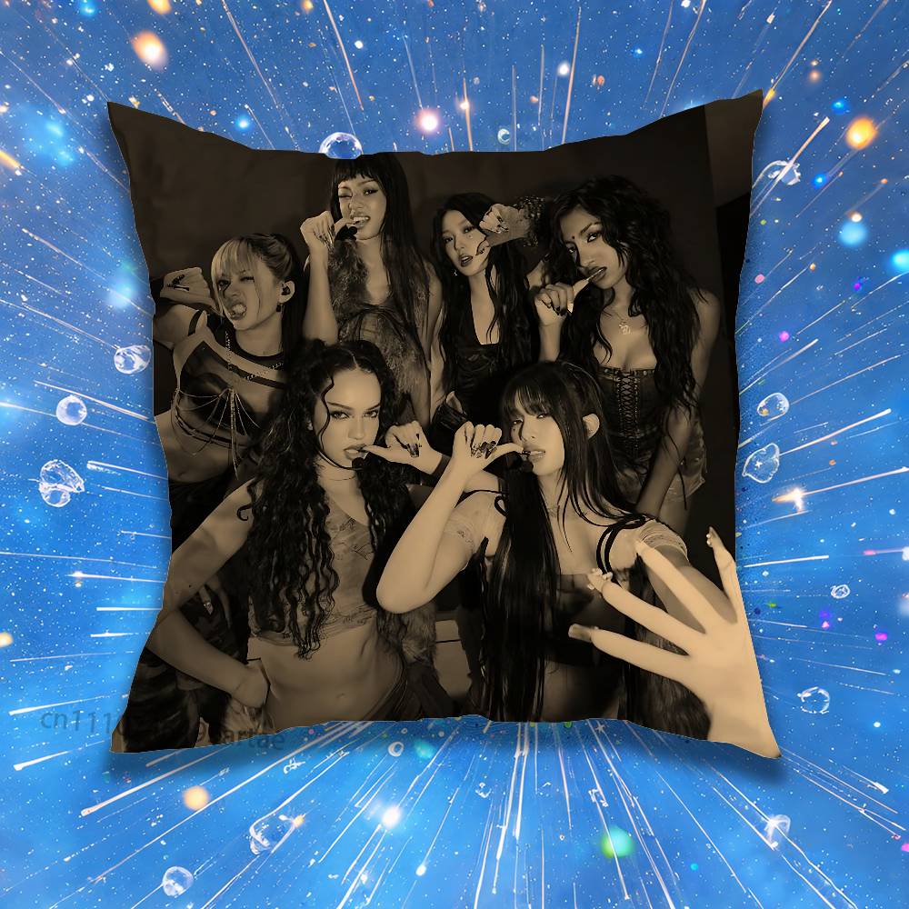 Coussin décoratif K-Katseye po - Home Textiles Group avis et prix