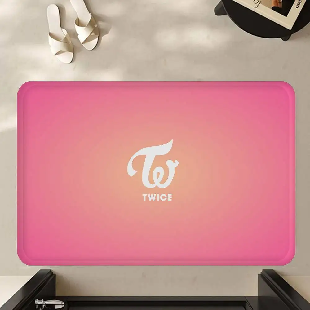 Tapis de porte Kpop Group T-Tw - Home Textiles Group avis et prix